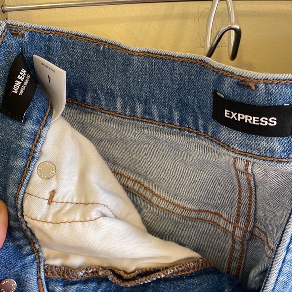 Express 👖🌸 Mom Jean Super High Rise - Picture 3 of 4